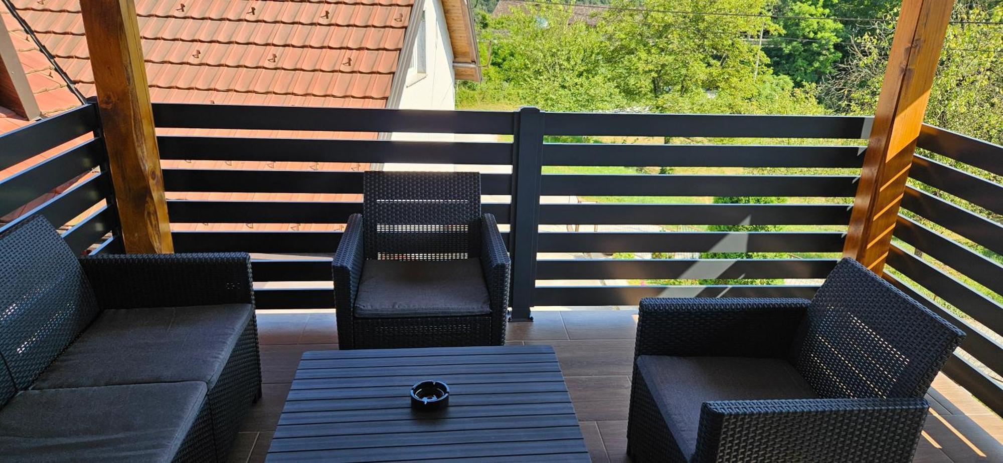Apartman M&M Duga Resa Kültér fotó