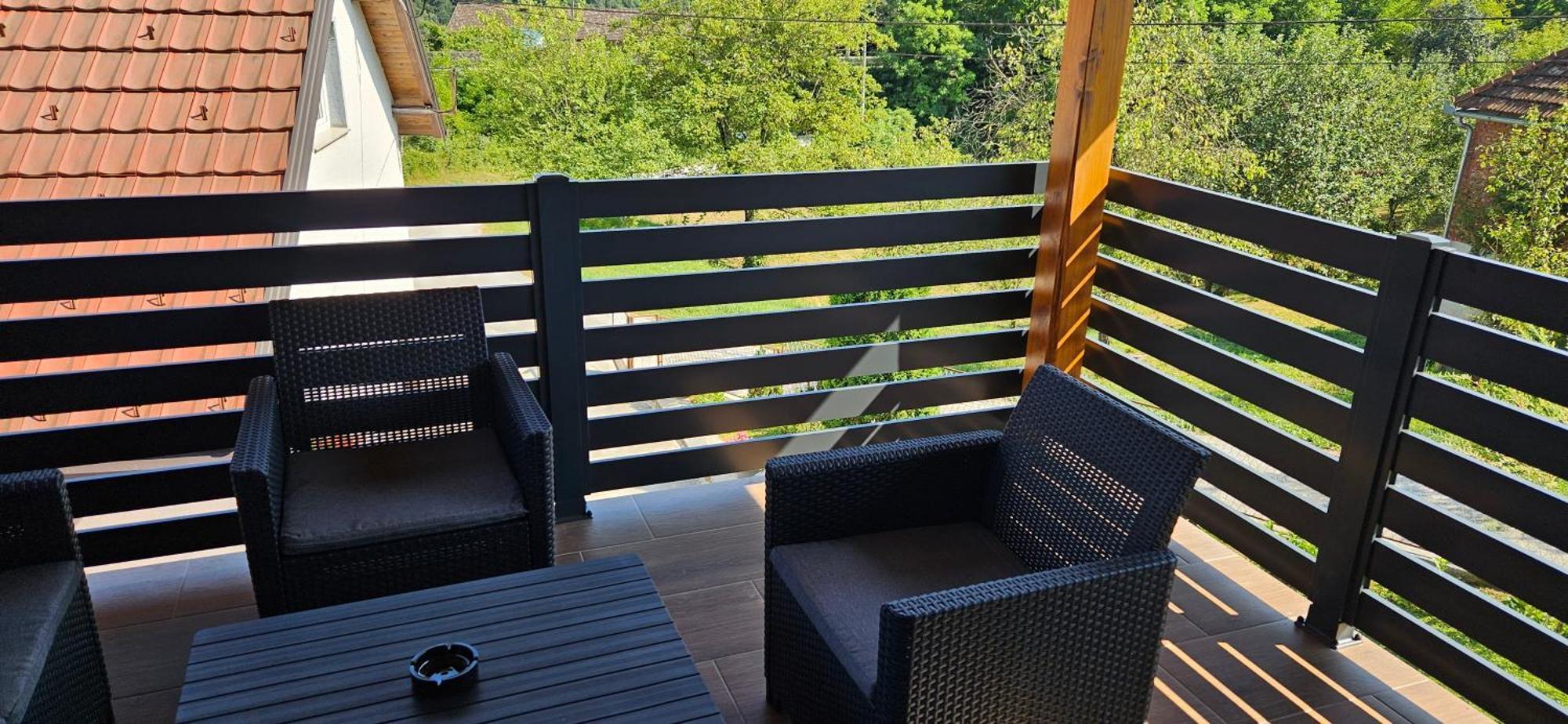 Apartman M&M Duga Resa Kültér fotó